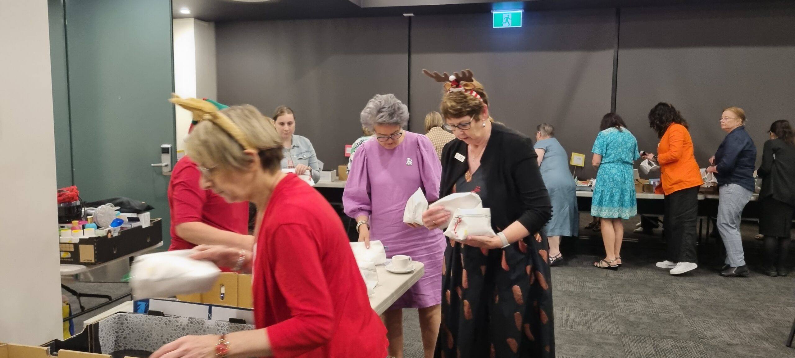 Pamper Packing — Zonta Club of Melbourne on Yarra